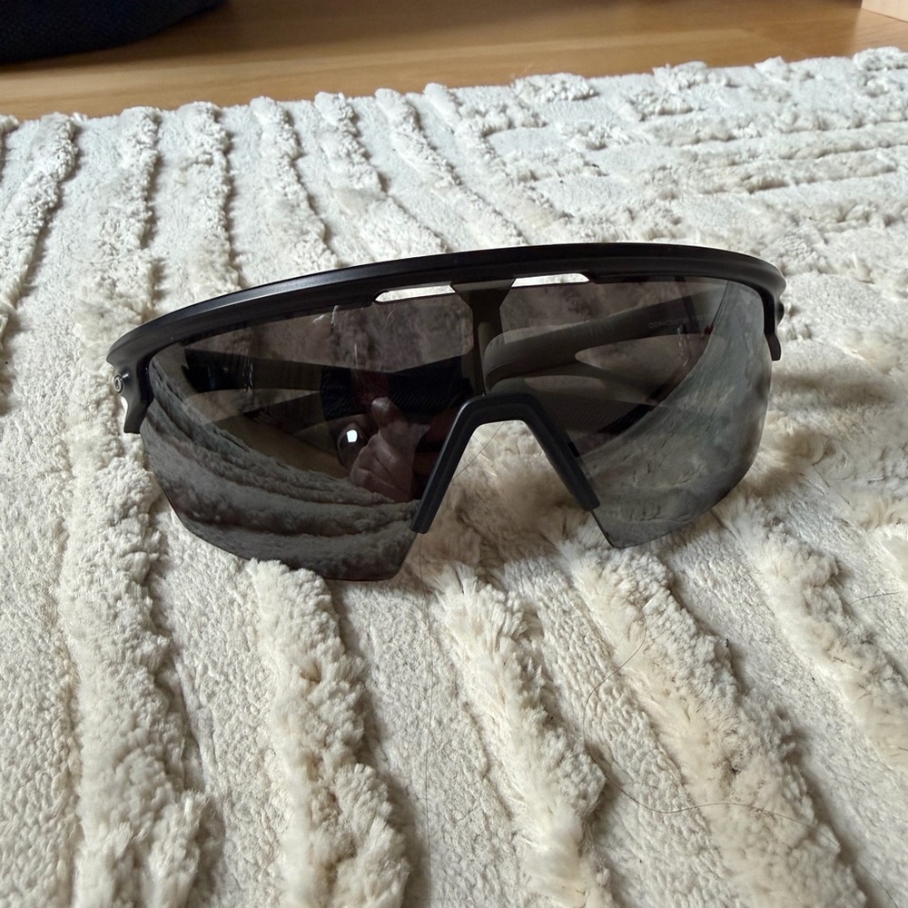 Oakley Sphaera Strike Black
